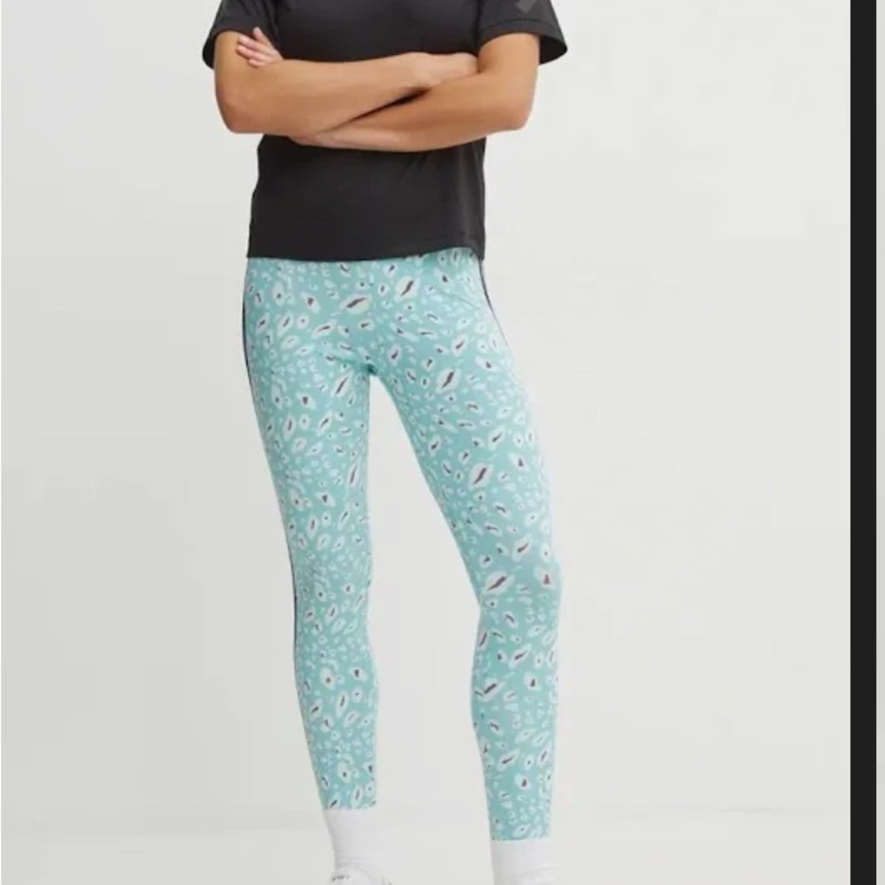 Women’s Adidas essentials 3 stripe Animal Print Leggings